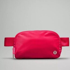 NWT Lululemon Everywhere Belt Bag 1L - Cherry Mist